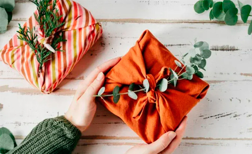 Японское искусство упаковки подарков